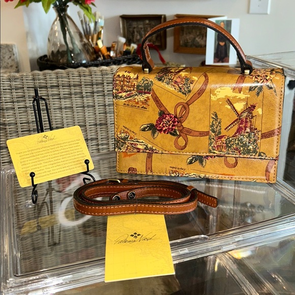 Patricia Nash “My European Trip” Satchel/Crossbody 8.5”x 5.5”x 2.75” NWT